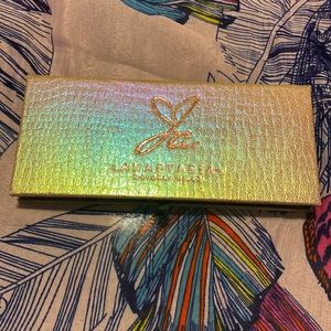 Anastasia Beverly Hills limited edition palette by Jackie Aina